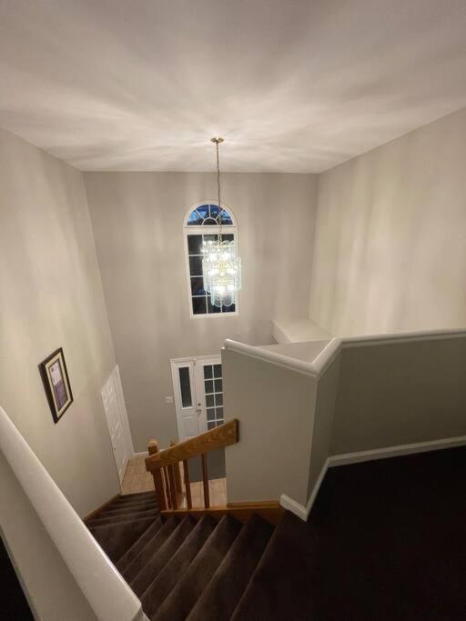 Holiday home Quiet Private House W Hot Tub/fire Pit/games
