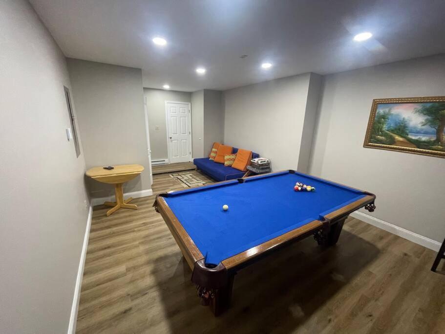 Quiet Private House W Hot Tub/fire Pit/games *