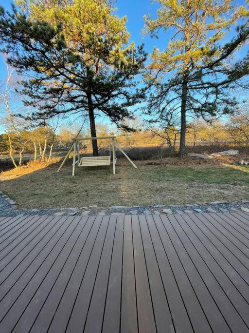 Quiet Private House W Hot Tub/fire Pit/games Holiday home